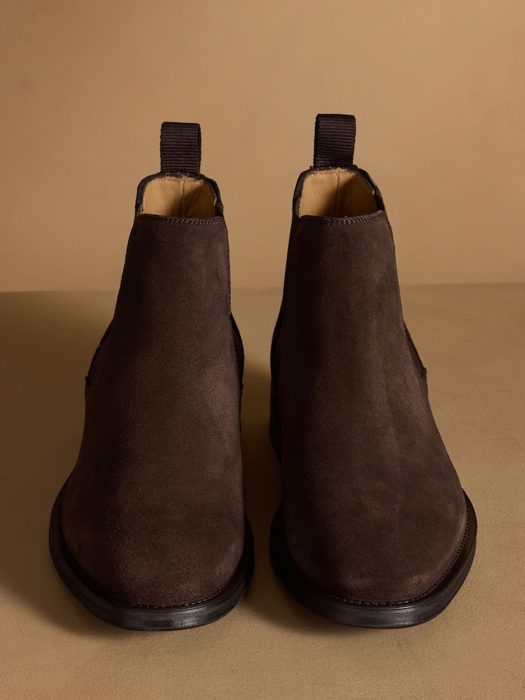 Russell and Bromley unisex Brown Leather Chelsea Boots - UK 42 Buy Russell & Bromley Brown Burlington Chelsea Boots from  main image 4