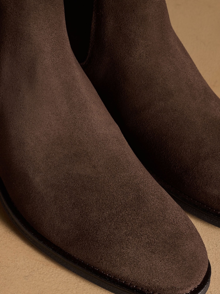 Russell & Bromley Chocolate Brown Burlington Chelsea Boots - Image 7 of 7 Russell & Bromley Chocolate Brown Burlington Chelsea Boots - Image 7 of 7