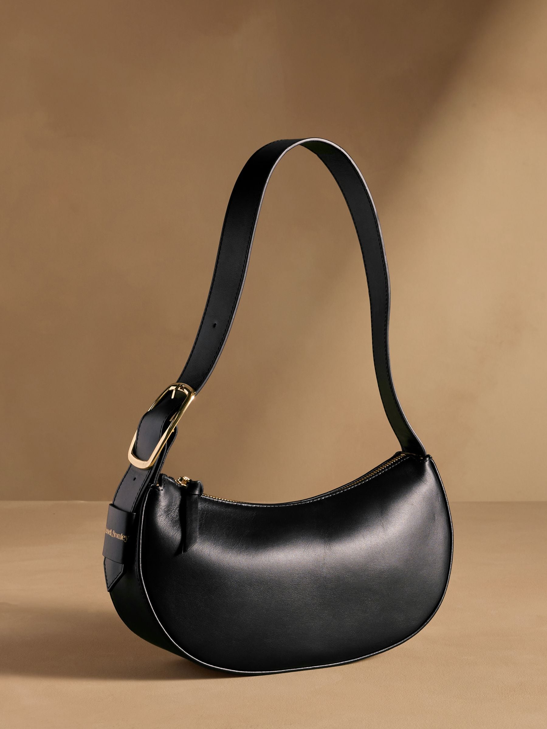 Comprar Negro - Bolso de hombro ovalado pequeño Sutton de Russell