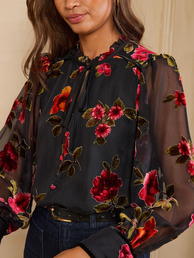 Love & Roses Burnout Notch Neck Long Sleeve Blouse - Larawan 2 ng 4 Love & Roses Burnout Notch Neck Long Sleeve Blouse - Larawan 2 ng 4