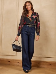 Love & Roses Burnout Notch Neck Long Sleeve Blouse - Larawan 3 ng 4