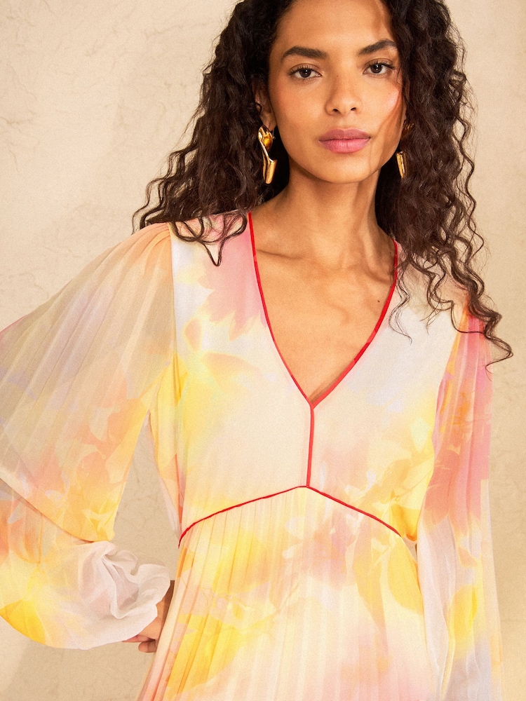 Love & Roses Orange Ombre Petite Chiffon Pleated Midi Dress - Image 2 of 5