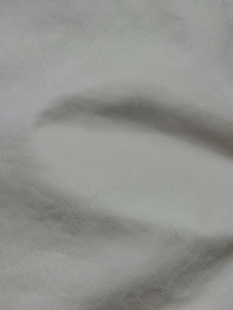 Neutralna boja - Tailored Athlete Muscle Fit Chino Trousers - Slika 8 od 8