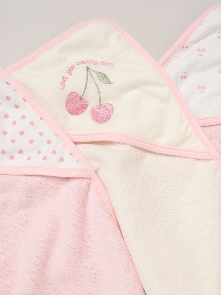 Rock-A-Bye Baby Boutique Cherry Pink Hooded Towels And Wash Cloth Set 3 Pack - Image 2 of 3 Rock-A-Bye Baby Boutique Cherry Pink Hooded Towels And Wash Cloth Set 3 Pack - Image 2 of 3