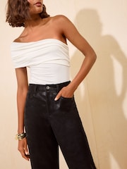 Friends Like These Faux Leather PU Barrel Leg Trousers - Image 3 de 5