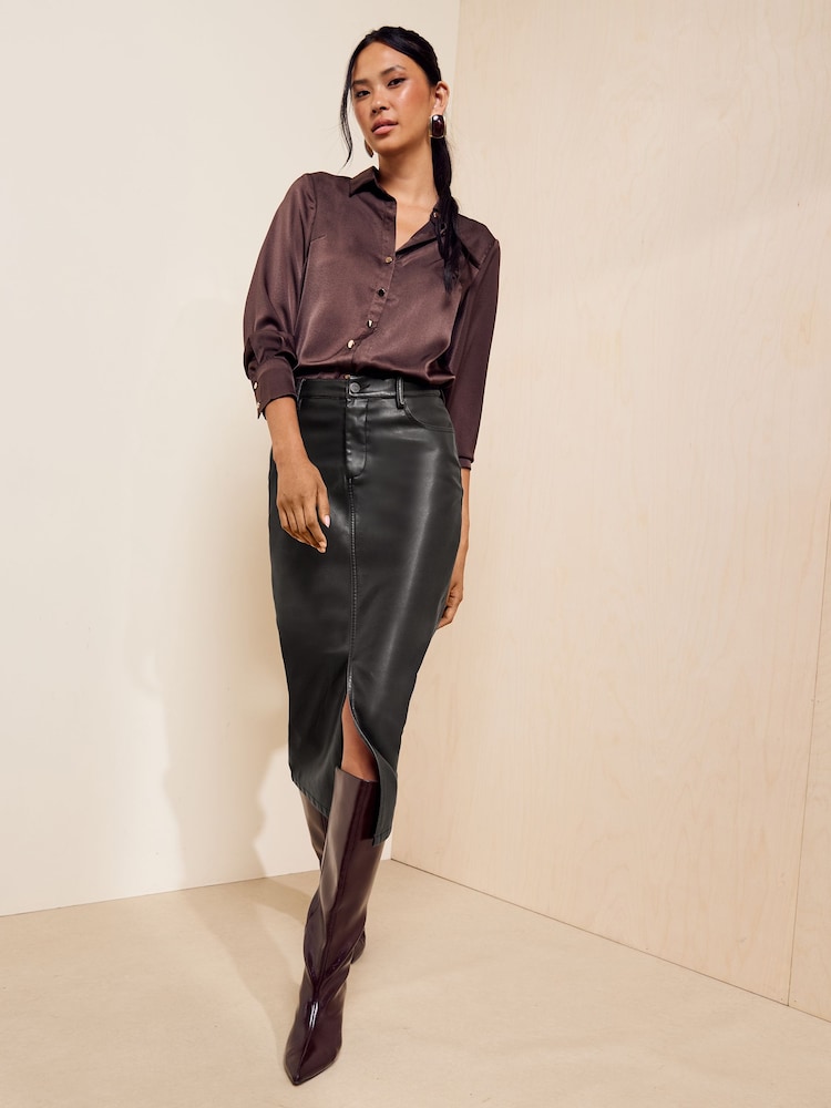 Friends Like These Split Front Faux Leather Midi Pencil Skirt - 圖片 2，共 5