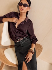 Friends Like These Split Front Faux Leather Midi Pencil Skirt - 圖片 4，共 5