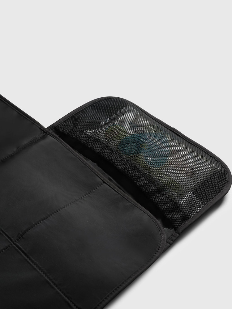 Finnson Black Oslo Travel Changing Mat - Image 6 of 6