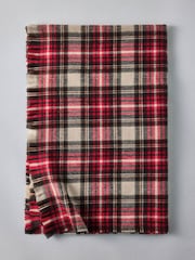 The Set 4 Pack Red Christmas Check/Windowpane Cosy Throws - Image 3 of 6