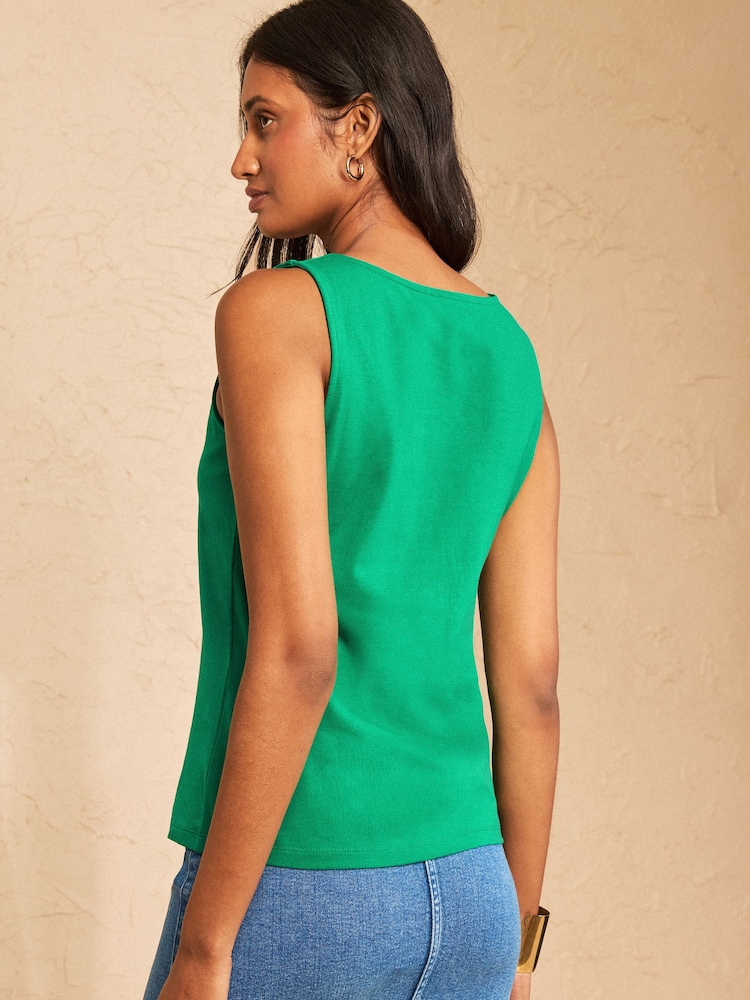 Love & Roses Bright Green Scallop Scoop Neck Vest - Image 4 of 4