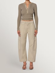 Citizens of Humanity Natural Marcelle Barrel Cargo Trousers in Burnished Khaki - Image 7 of 8