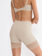 Телесный - Triumph Comfort Contour Mid-Thigh Panty - Изображение 2 4