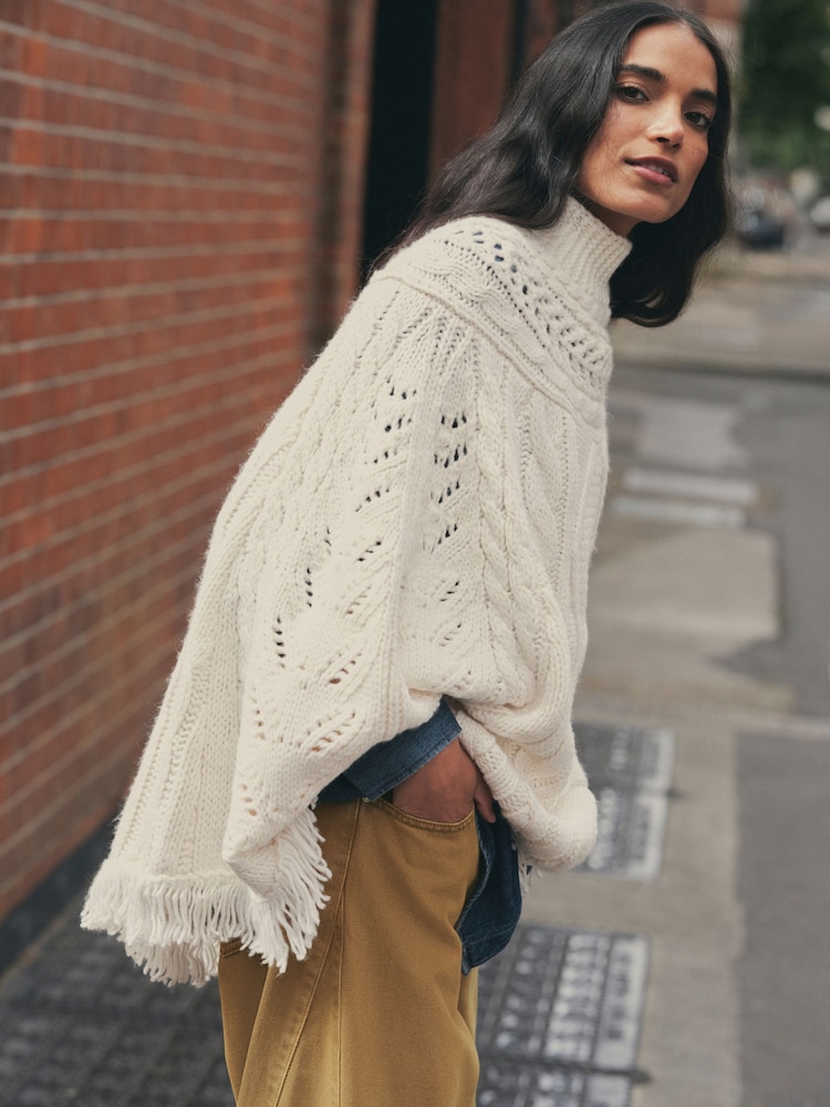 أبيض بيج فاتح - Knitted Long Cape Poncho with Tassels - صورة 1 من 7