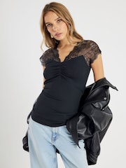 River Island Short Sleeve Lace Trim Ruched Top - Bild 1 von 4