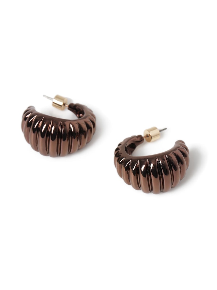 Aela Twist Hoop Brown Earrings - Image 2 of 2 Aela Twist Hoop Brown Earrings - Image 2 of 2