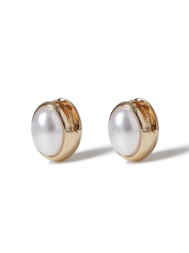 Aela Gold Tone Pearl Clicker Hoop Earrings - Image 2 of 3 Aela Gold Tone Pearl Clicker Hoop Earrings - Image 2 of 3