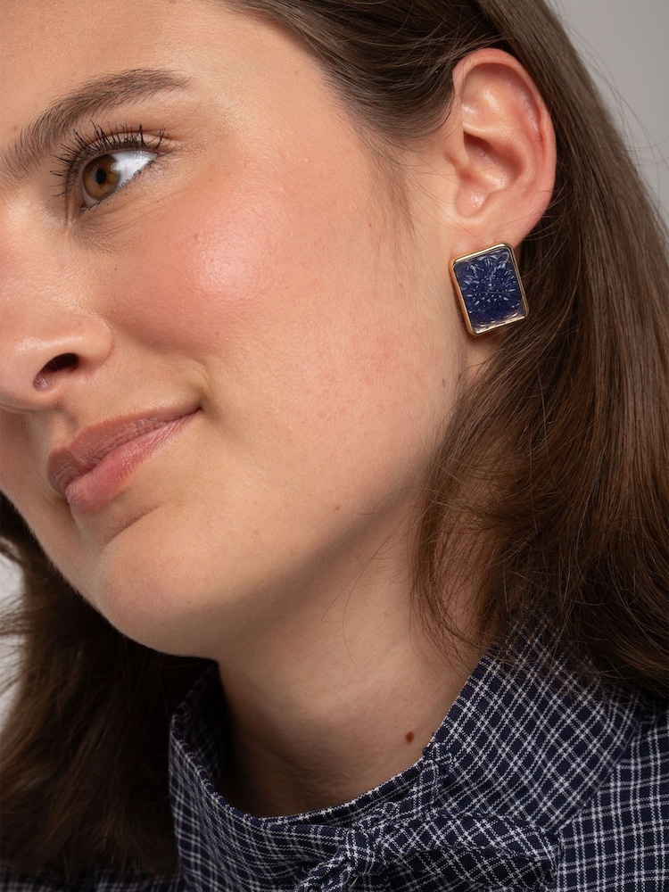Flower Resin Stud Earrings - Image 1 of 3