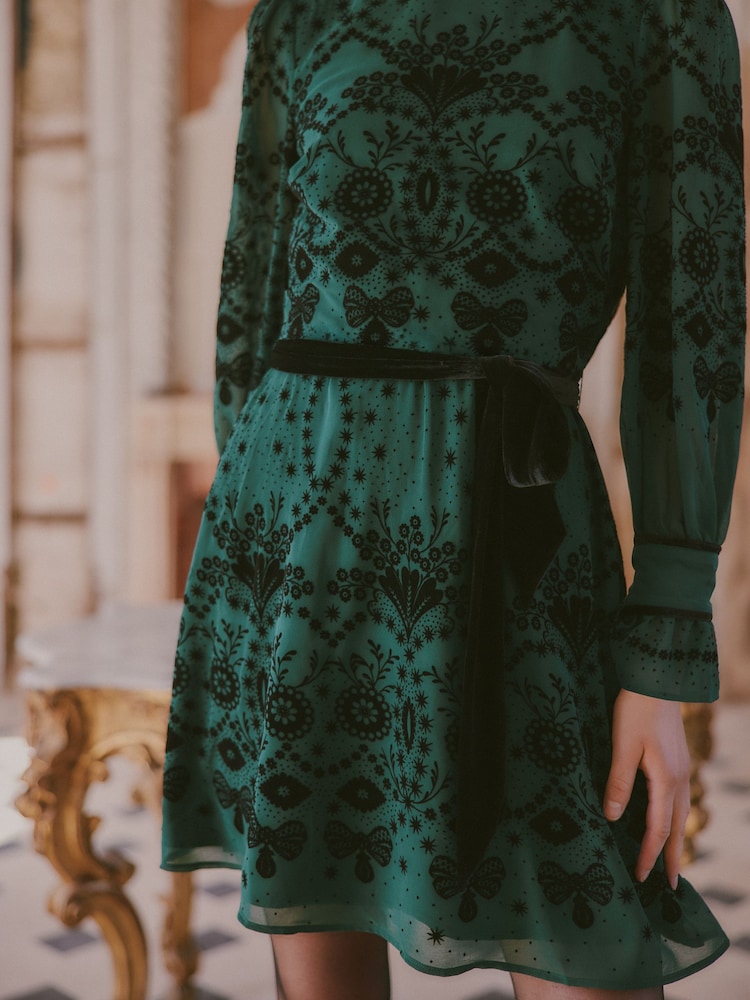 Love & Roses X V&A Forest Green Flocked Belted Mini Dress - Image 2 of 4