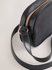 Black Bow Cross Body Bag - Image 3 of 5
