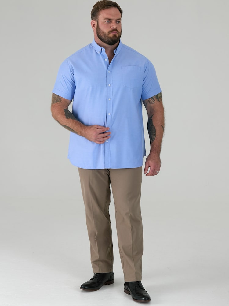 D555 Blue JAMES Classic Oxford Short Sleeve Button Down Shirt With Chest Pocket - Image 2 of 9