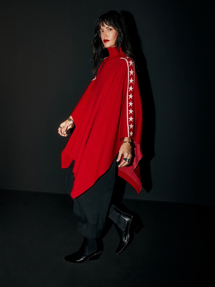 Pulang Bituin - Rockett St George Knitted Poncho - Larawan 1 ng 4 Pulang Bituin - Rockett St George Knitted Poncho - Larawan 1 ng 4