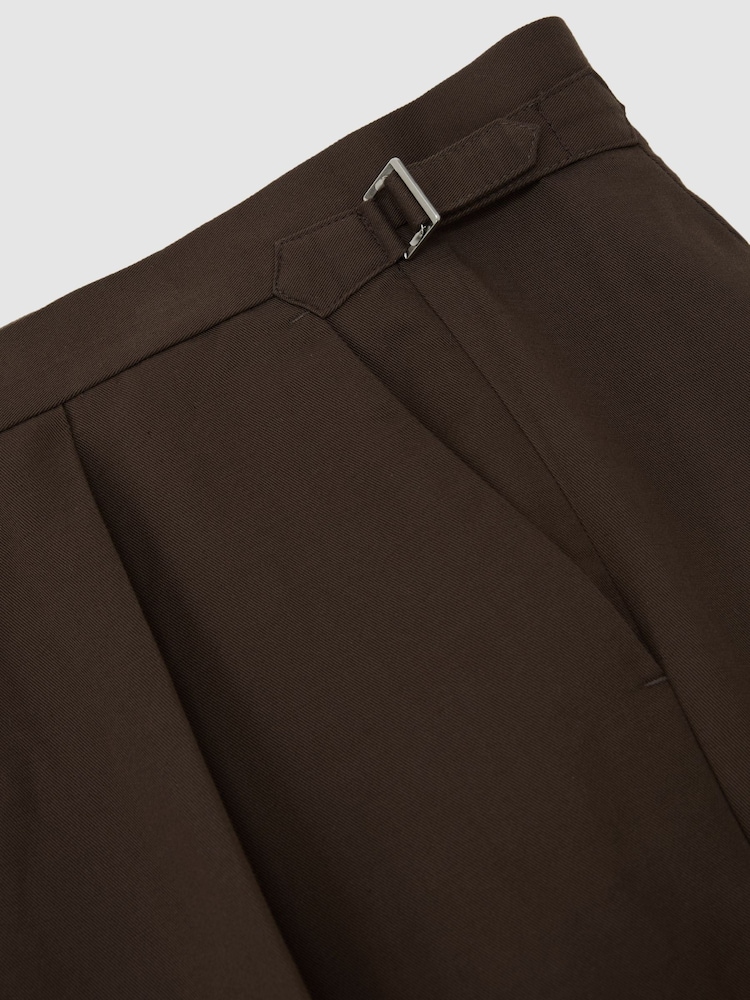 Reiss Chocolate Brown Com Linen-Blend Side-Adjuster Tapered Trousers - Image 6 of 6 Reiss Chocolate Brown Com Linen-Blend Side-Adjuster Tapered Trousers - Image 6 of 6