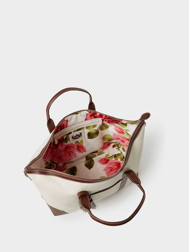 Osprey London Cream The Classic Savanna Leather Weekender Bag - Image 6 of 6