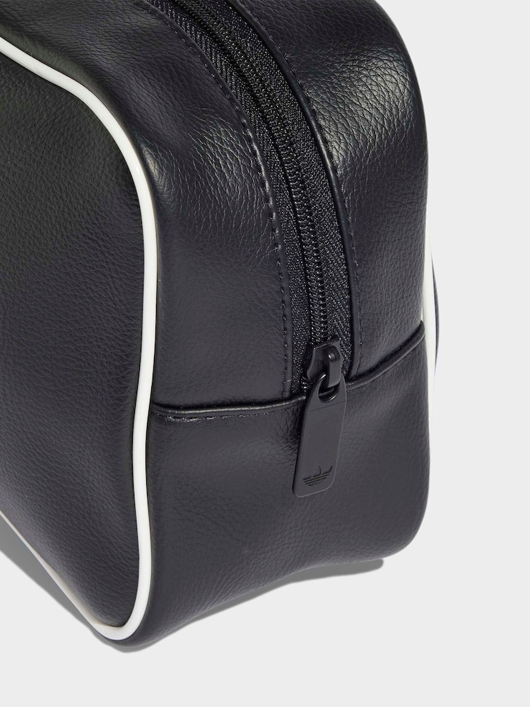 adidas Originals Black/White adicolour Handbag - Image 5 of 5 adidas Originals Black/White adicolour Handbag - Image 5 of 5