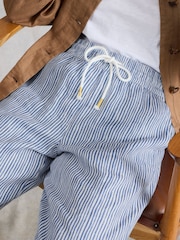 بنطلون Ally برِجل واسعة من الكتان من White Stuff - Image 4 of 6