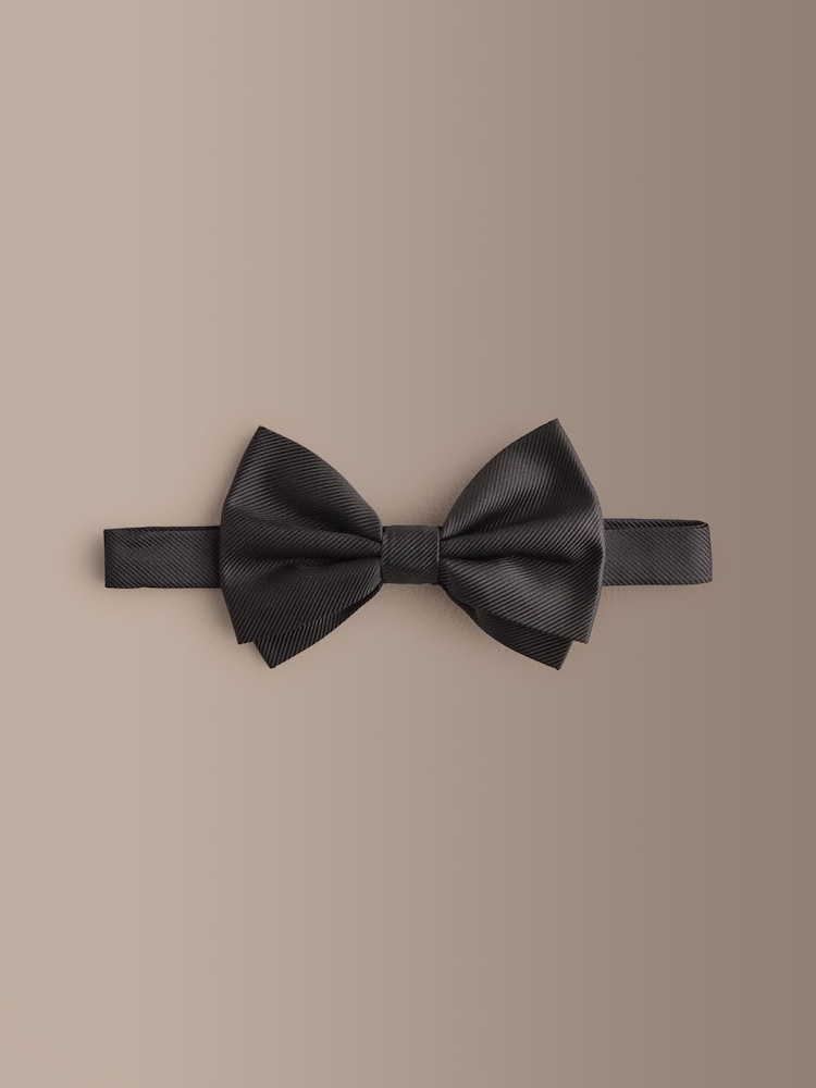 Black Signature Silk Bow Tie - Image 1 of 4 Black Signature Silk Bow Tie - Image 1 of 4