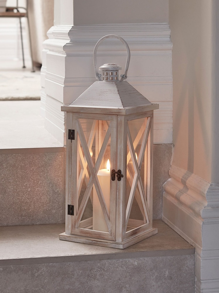 Lights4fun Natural Folkestone Wooden Lantern with TruGlow® Candle - Image 2 of 4