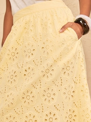 奶黃 - Love & Roses Broderie Midi Skirt - 圖片 5/5