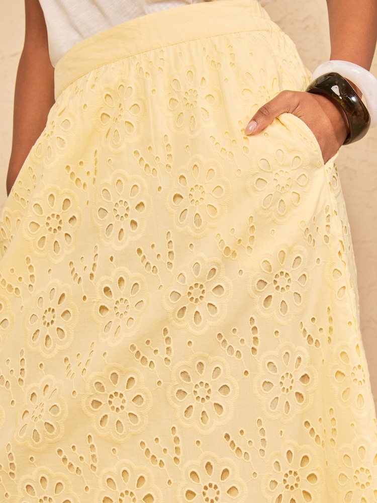奶黃 - Love & Roses Broderie Midi Skirt - 圖片 5/5