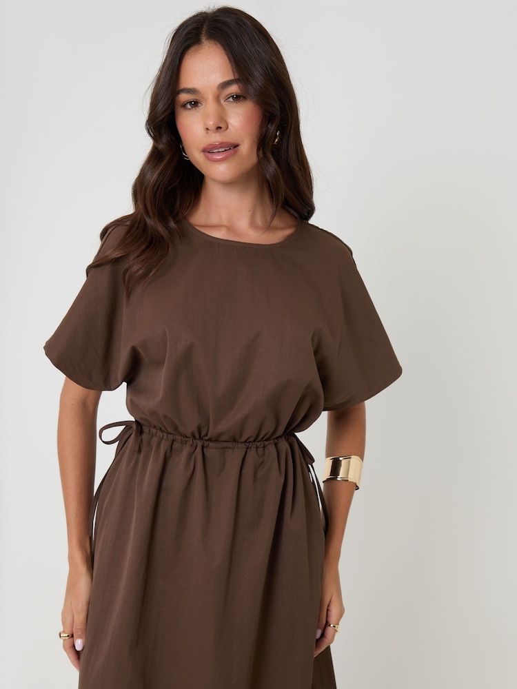 Threadbare Chocolate Kimono Sleeve Drawstring Waist Midi Dress - Image 4 of 4 Threadbare Chocolate Kimono Sleeve Drawstring Waist Midi Dress - Image 4 of 4
