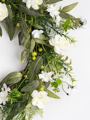 Scottish Everlastings Ltd White Floral Daisy Wreath - Image 2 of 3