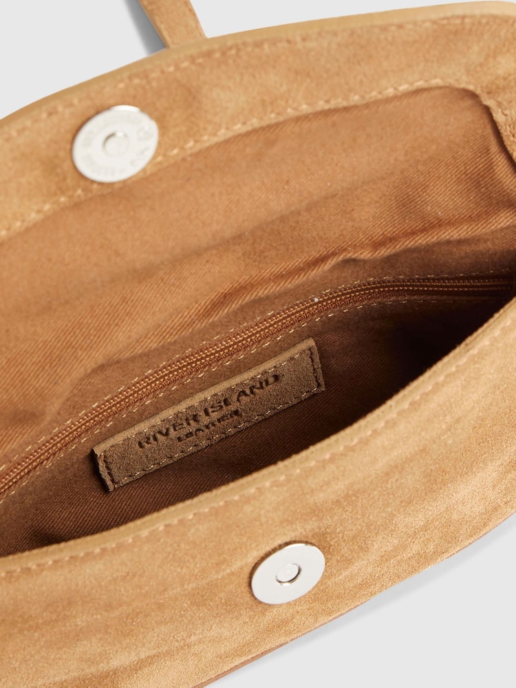 River Island Brown Studded Tassel Cross-Body Bag - Image 5 of 5 River Island Brown Studded Tassel Cross-Body Bag - Image 5 of 5