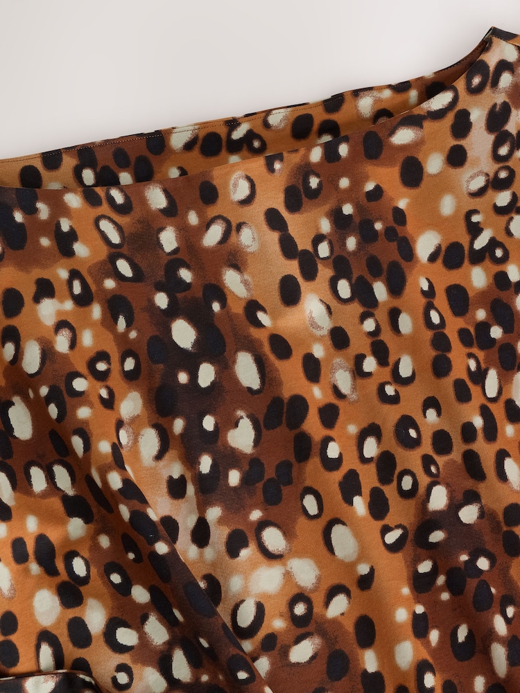 Deer Print N. Premium Supima Boat Neck Short Sleeve T-Shirt - Image 7 of 7 Deer Print N. Premium Supima Boat Neck Short Sleeve T-Shirt - Image 7 of 7