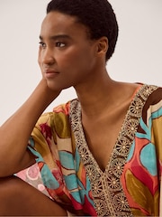 Monsoon Iris Floral Print Mini Kaftan - תמונה 2 מתוך 3