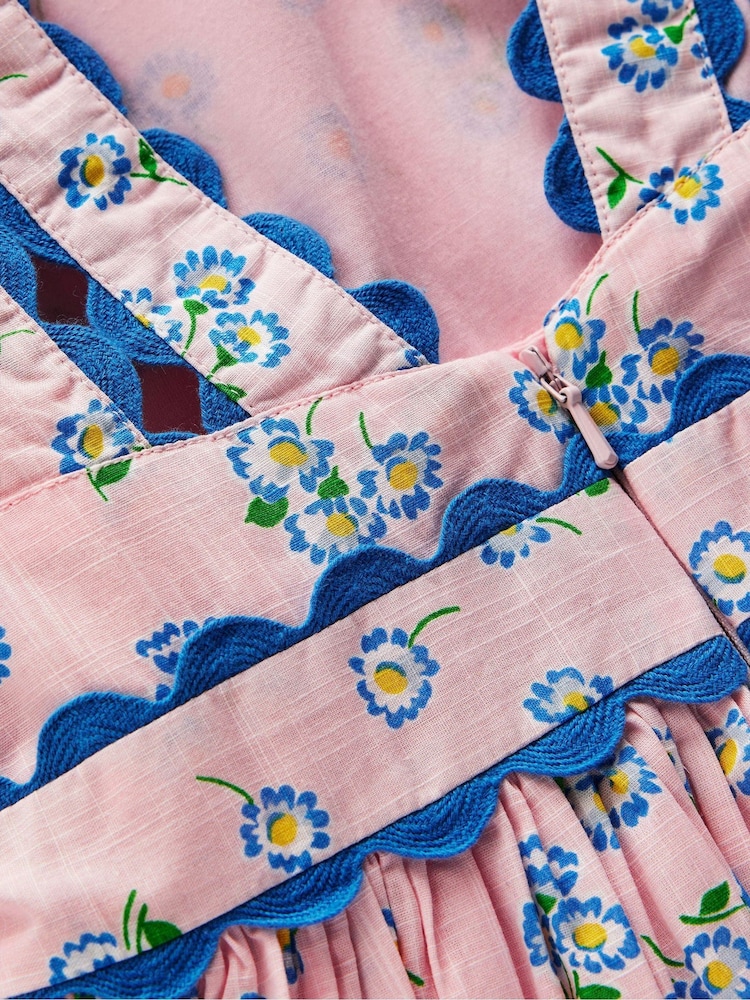 فستان بأكمام رفرفة وحواف Ric Rac من Boden - صورة 3 من 3