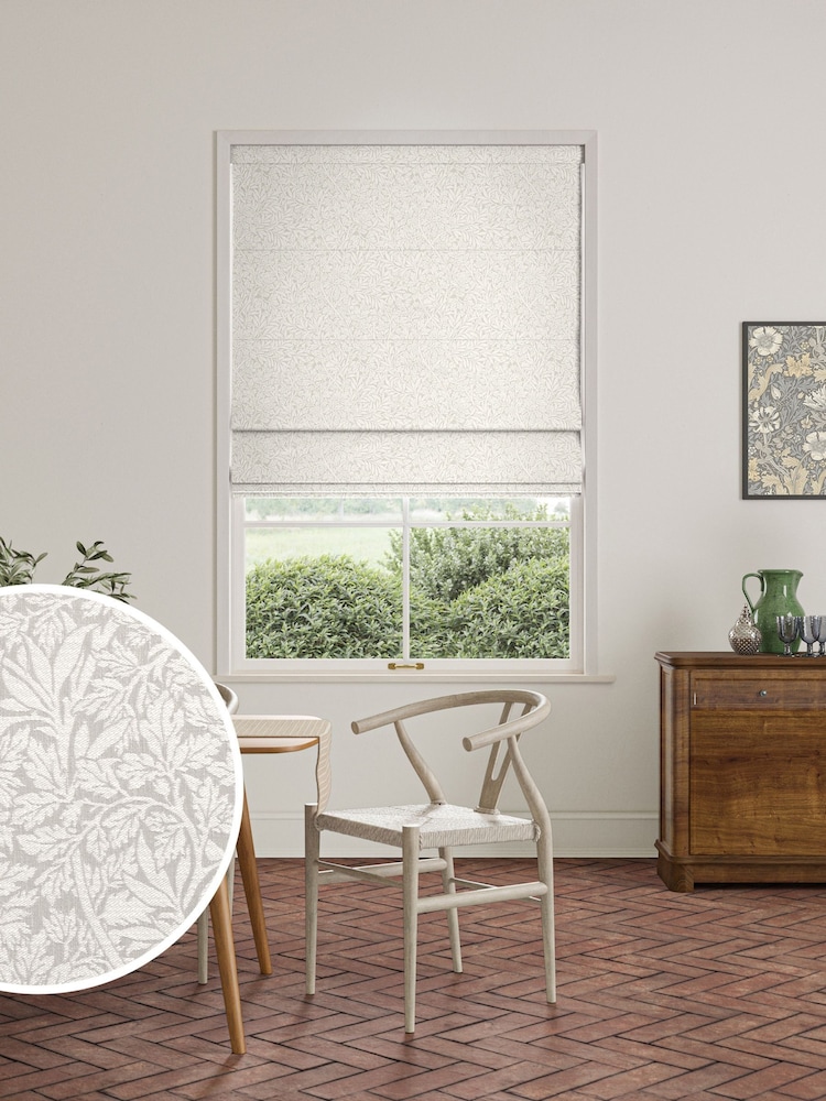 William Morris At Home Foliage Woven Mist Made to Measure Roman Blind - Image 1 of 6