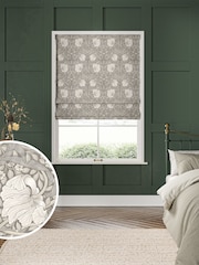 William Morris At Home Pimpernell Pumice Made to Measure Roman Blind - Image 1 of 6