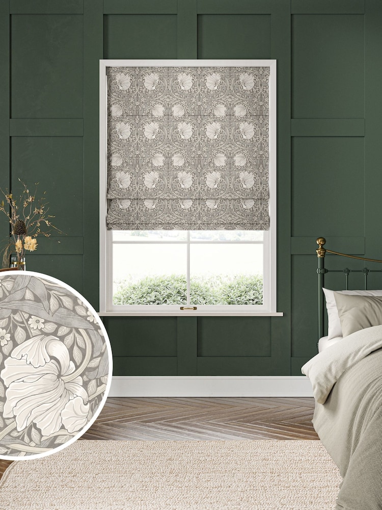 William Morris At Home Pimpernell Pumice Made to Measure Roman Blind - Image 1 of 6