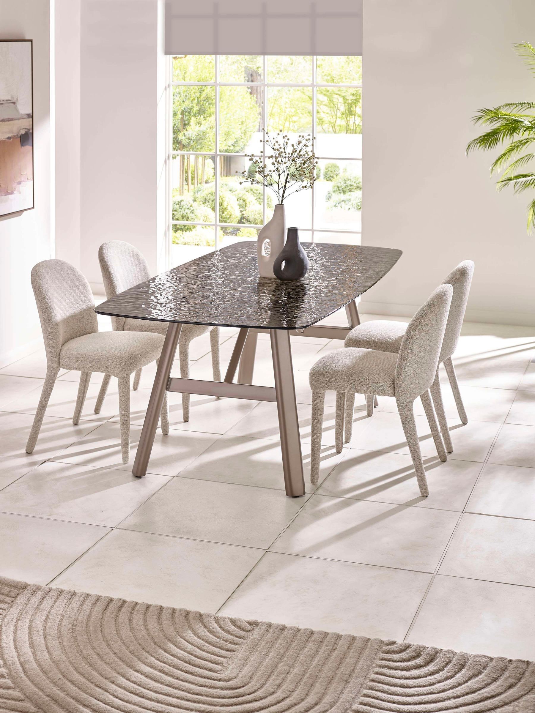 Julian Bowen Callisto Bubble Glass Dining Table - Image 3
