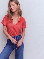 وردي - Boden Edi Trim Detail T-Shirt - صورة 1 من 5