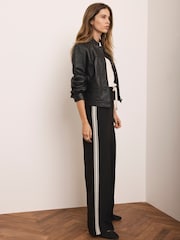 Mint Velvet Crochet Side Stripe Wide Trousers - תמונה 4 מתוך 8