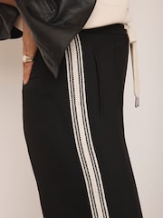 Mint Velvet Crochet Side Stripe Wide Trousers - תמונה 5 מתוך 8