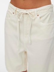 VERO MODA Cream Mid Rise Denim Bermuda Shorts - Image 2 of 4