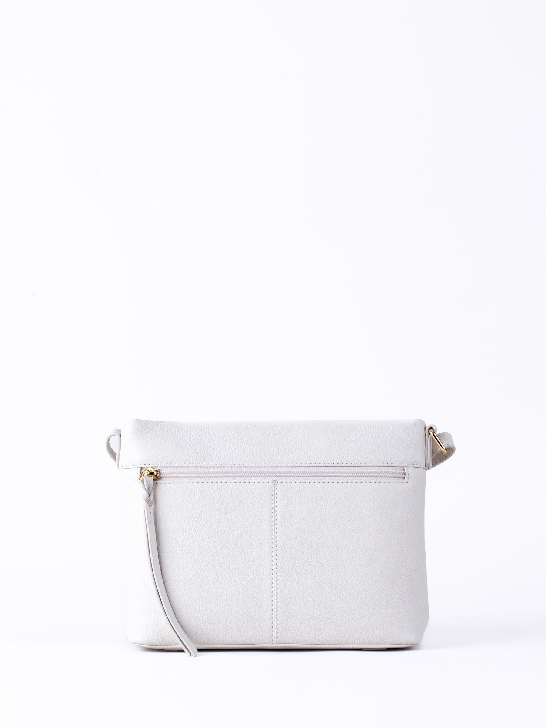Next：日本 ホワイト - Lakeland Leather ワスデールクロスボディ