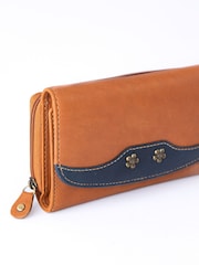Coñac - Lakeland Leather Hartsop Flapover Purse - Imagen 3 de 6