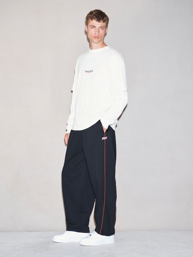 Ecru White Graphic Long Sleeve Edit T-Shirt with Mock Layer - Image 4 of 4